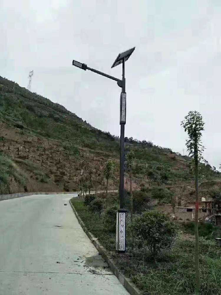 涪城区仿古太阳能路灯